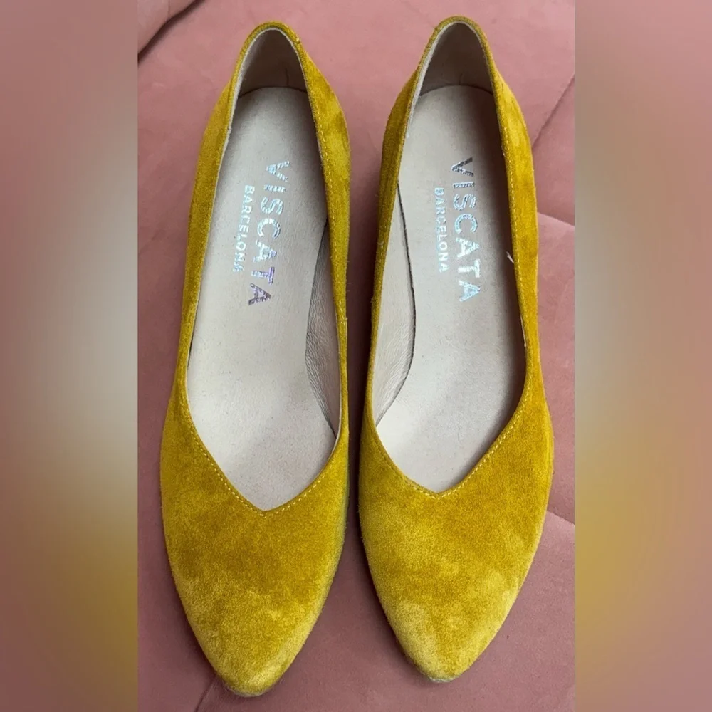 Viscata Women's Marquesa Yellow Suede Espadrille
Wedge Shoes Size 8.5 EU 39 - Picture 3 of 9
